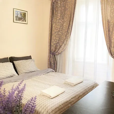 Viktoriya On Virmenska לבוב