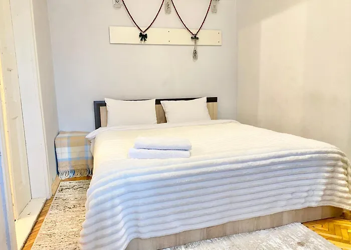 Viktoriya On Virmenska * Lviv